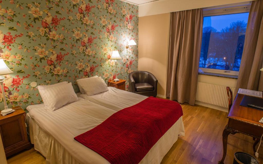 Hotel De Geer Finspang ห้อง รูปภาพ